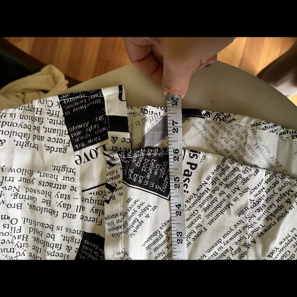 Women’s button down shirt - Picture 3 of 4